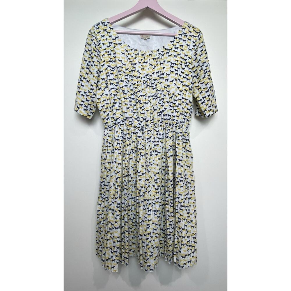 Cremieux Cream, Yellow, Black All Over Horse Print Pleated Dress Women's Sz 10